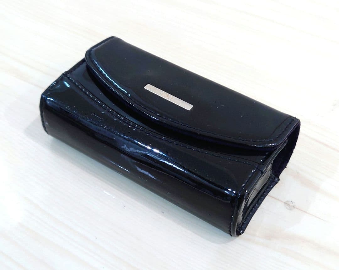 美品　Canon IXY 10S　コンパクトデジタルカメラ