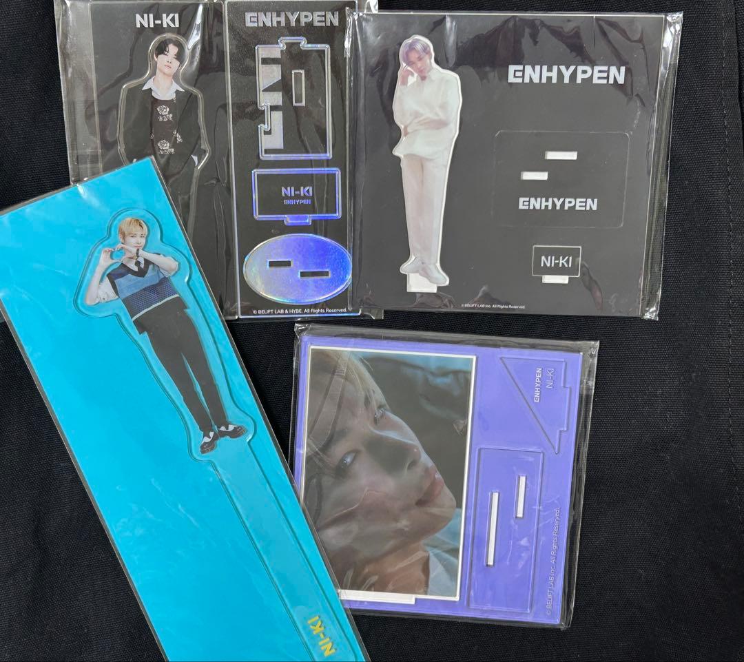 enhypen ニキ まとめ売り トレカ 缶バッジ トートバッグ アクスタ