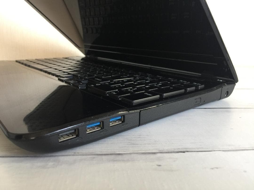 NEC LaVie LS350/HS6 15.6型液晶 フルサイズノートパソコン