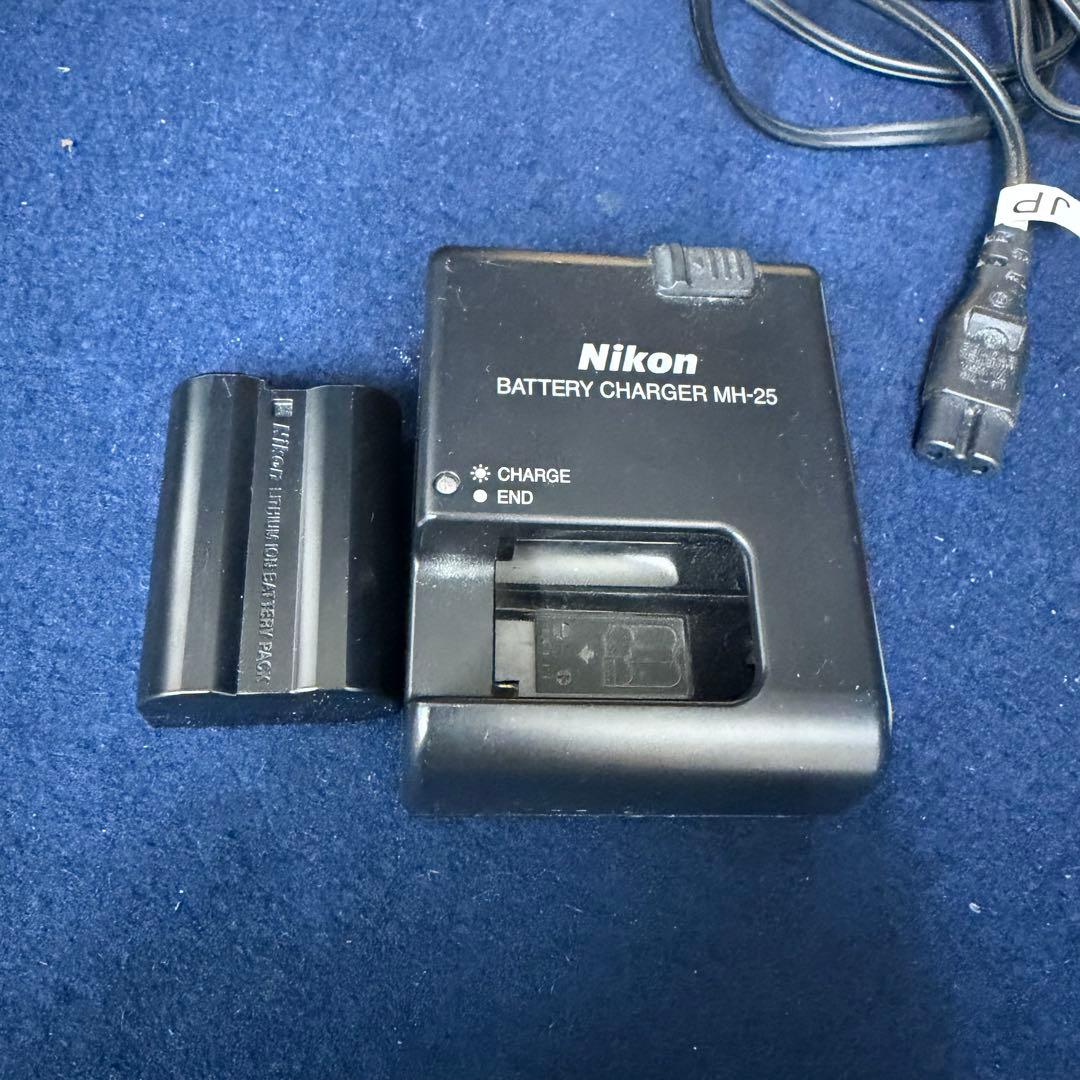 Nikon ニコン 一眼レフカメラ D7000 レンズ ED 70-300mm