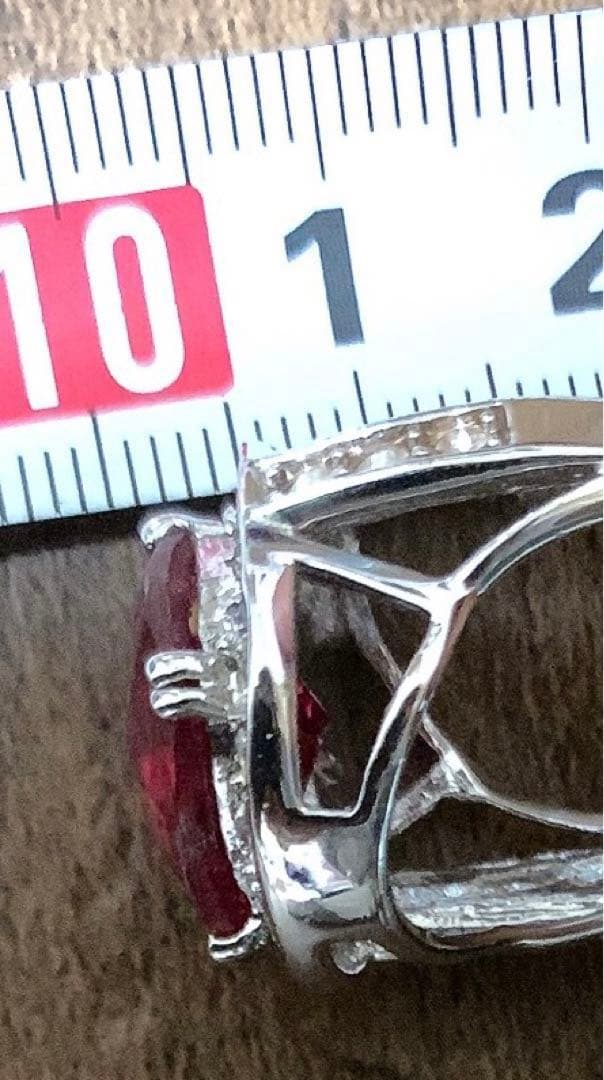 ラグジュアリー。