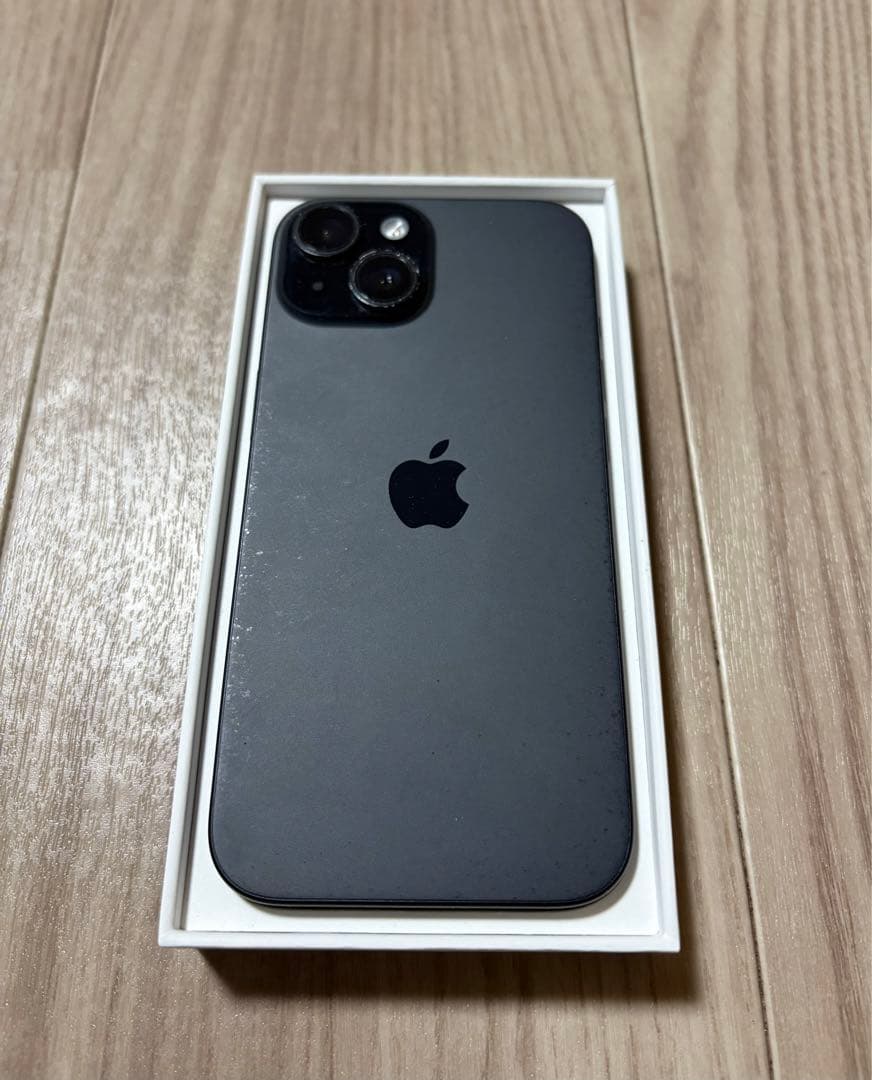 Apple iPhone 15ブラック 128GB SIMフリー