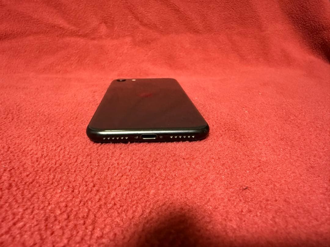 iPhone SE 第2世代 64GB SIMフリー ブラック 美品