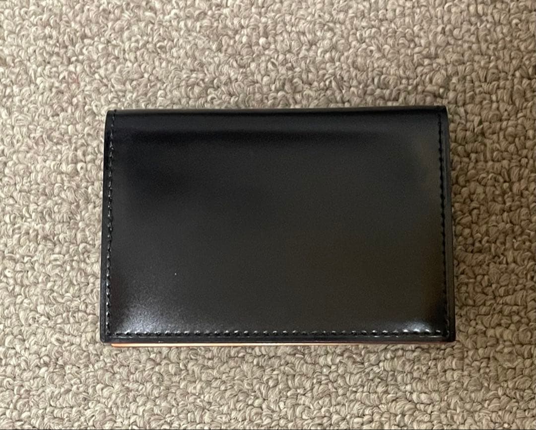 GANZO ガンゾ　CORDOVAN (コードバン) 通しマチ名刺入れ