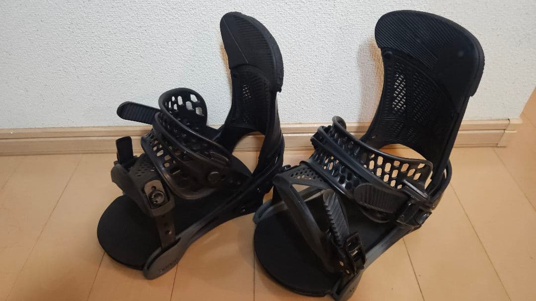 【送料無料】バートン BURTON Mala Vita ビンディング ブラック