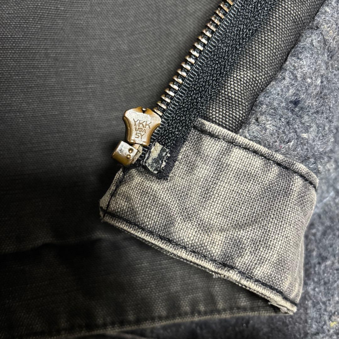 90s カーハート　デトロイトジャケット　ブラック　フェード