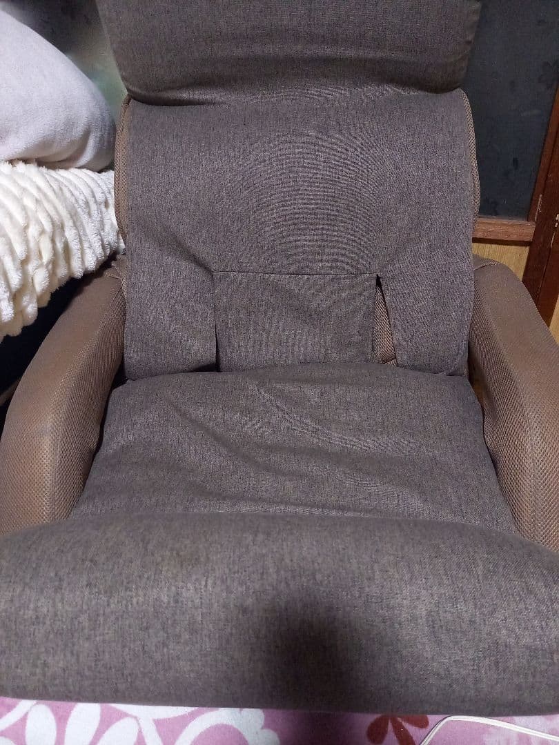 回転式☆専用カバー付き☆腰の神様がくれた中座椅子