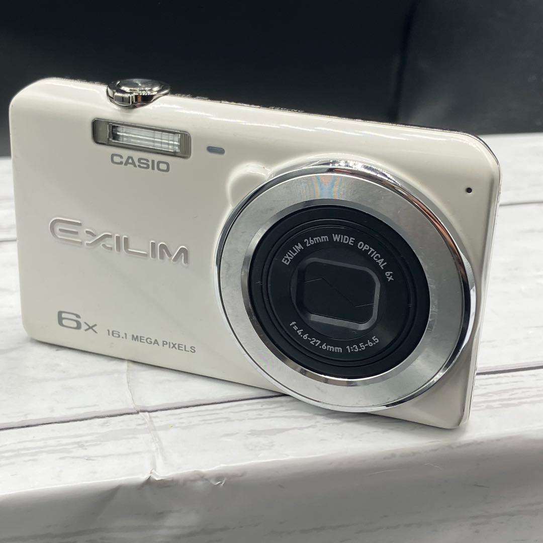 CASIO EXILIM EX-Z780 デジタルカメラ ホワイト