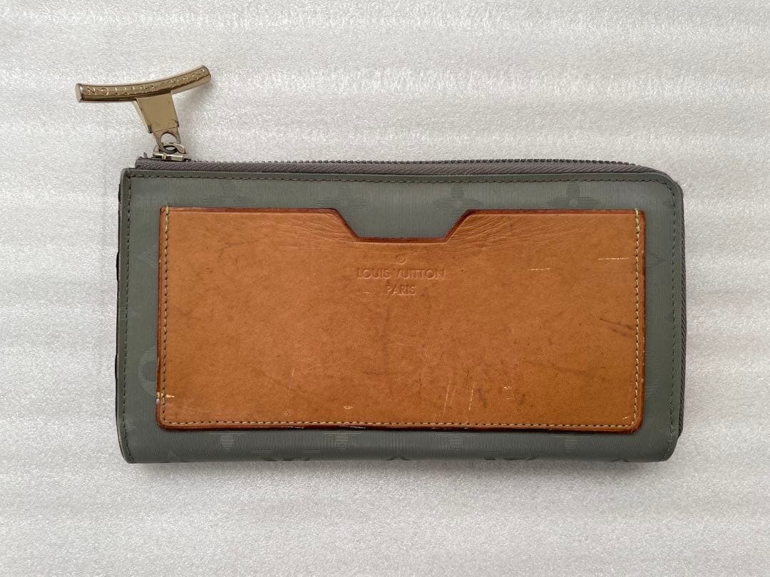 ルイヴィトン ポルトフォイユ コスモス モノグラムチタニウム 長財布 ウォレット