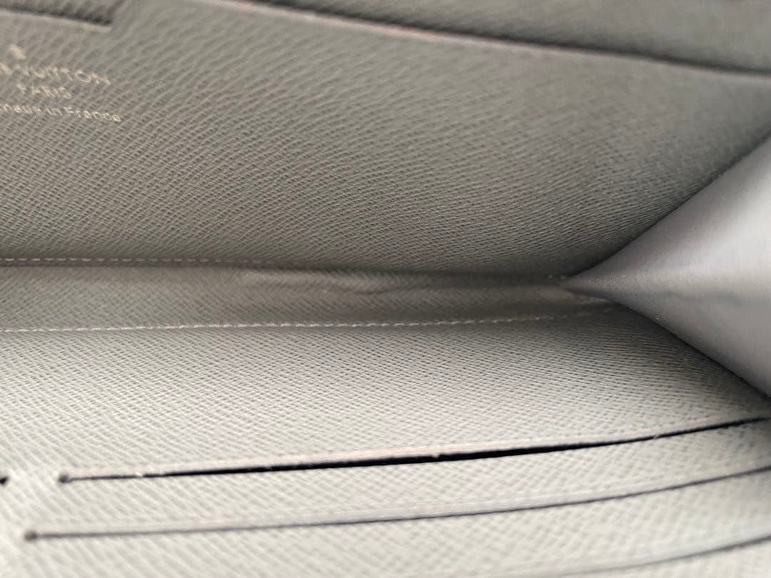 ルイヴィトン ポルトフォイユ コスモス モノグラムチタニウム 長財布 ウォレット