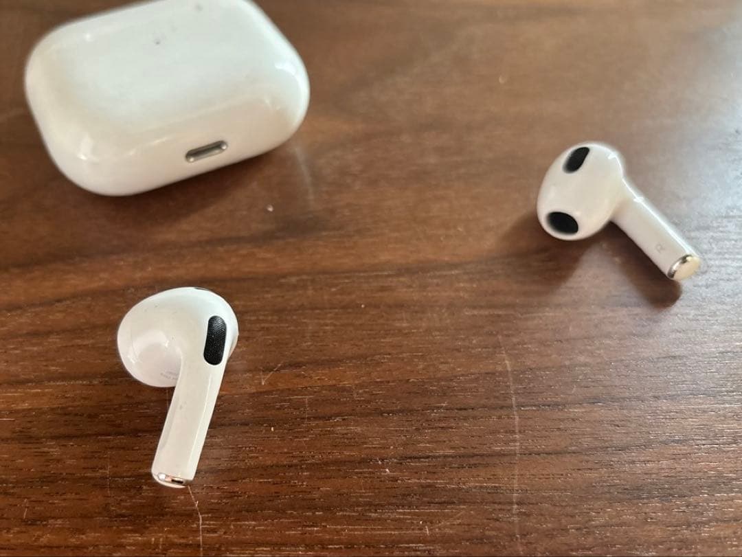 Airpods 3 （第3世代）