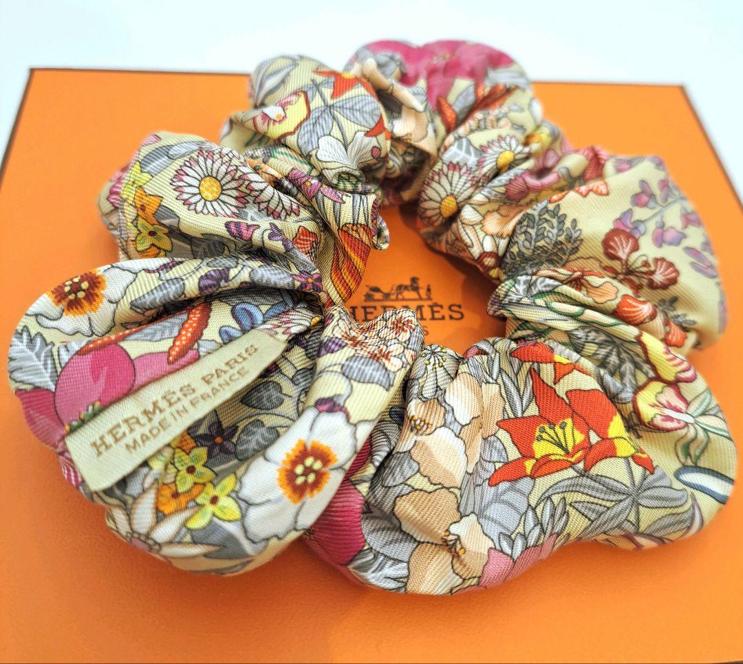 HERMES エルメス　シュシュ　クラウディア・ブルーム