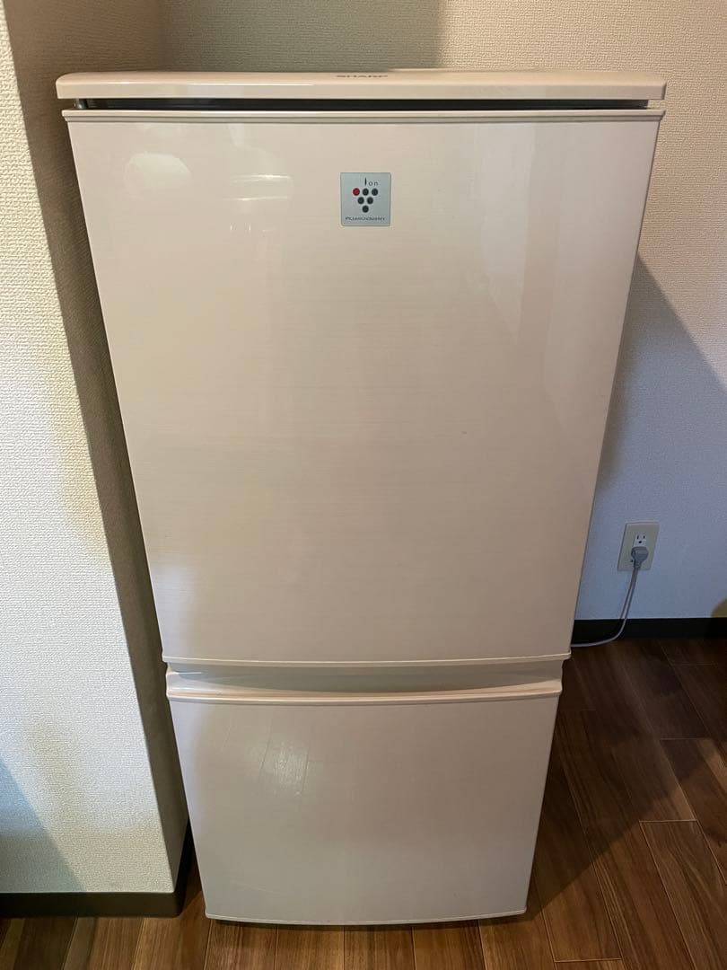 シャープ 冷蔵庫 SJ-PD14A（137L・2ドア・つけかえどっちもドア）