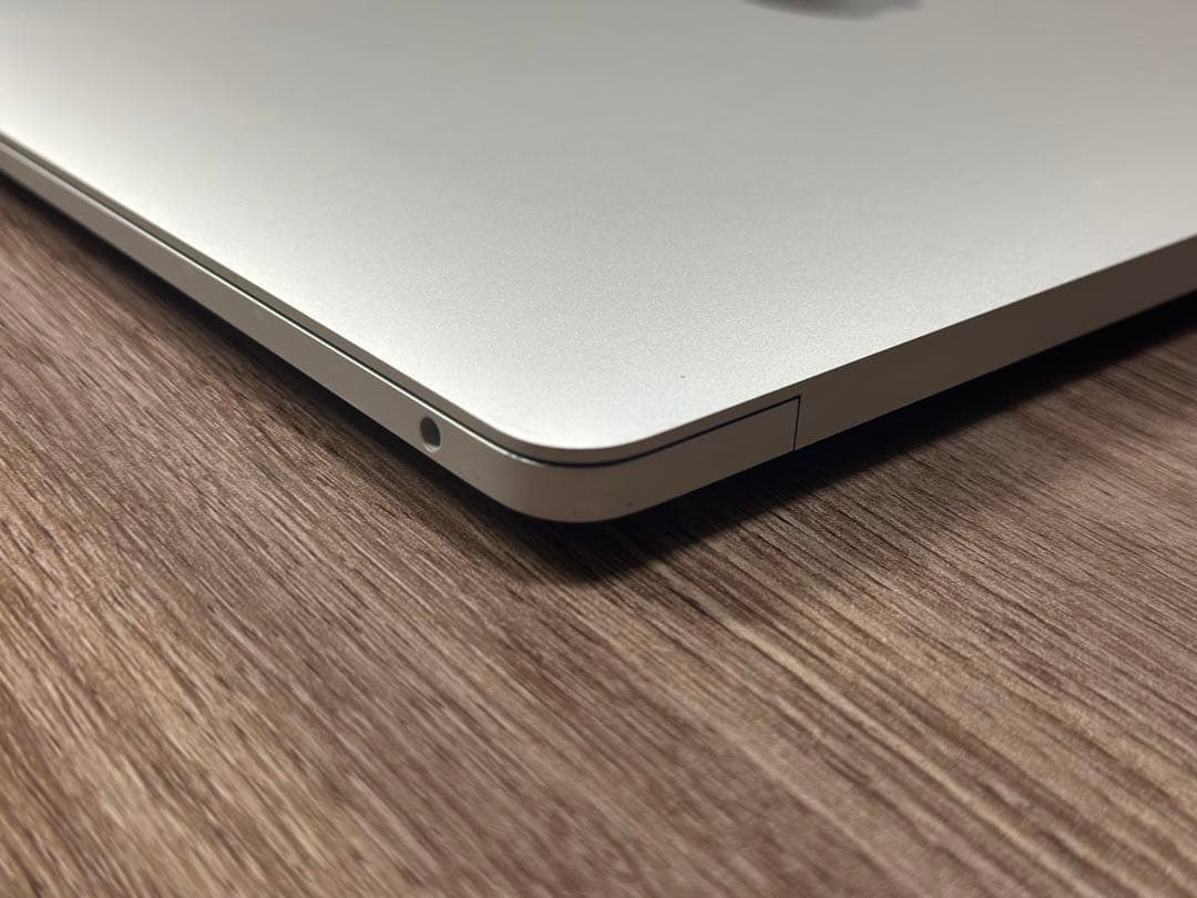 Apple MacBook シルバー