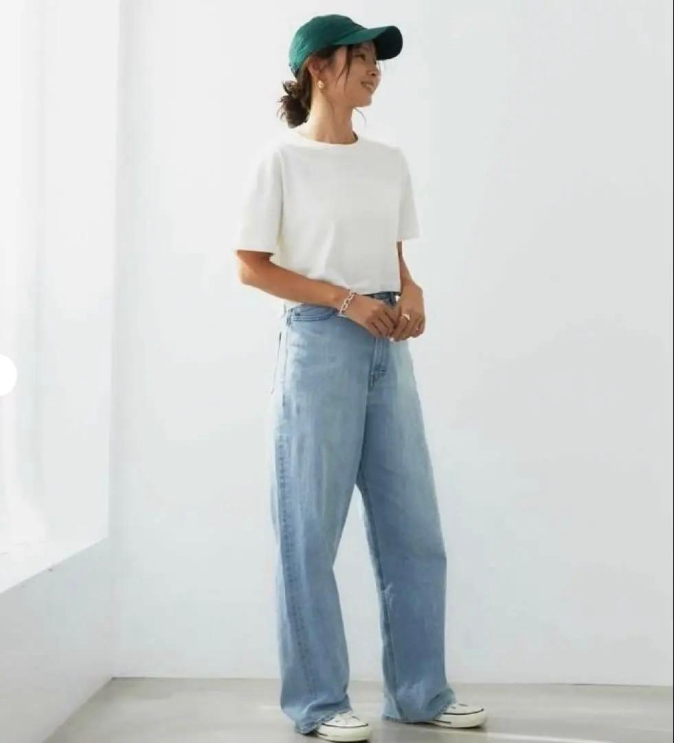 新品 未使用 YANUK JOAN ルーズ ストレートデニム ライトブルー 23