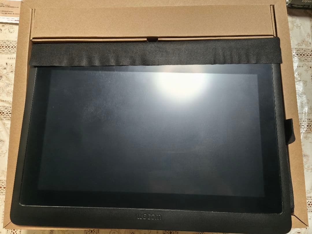 ワコム Cintiq 16 DTK1660K0 液晶ペンタブレット 本体