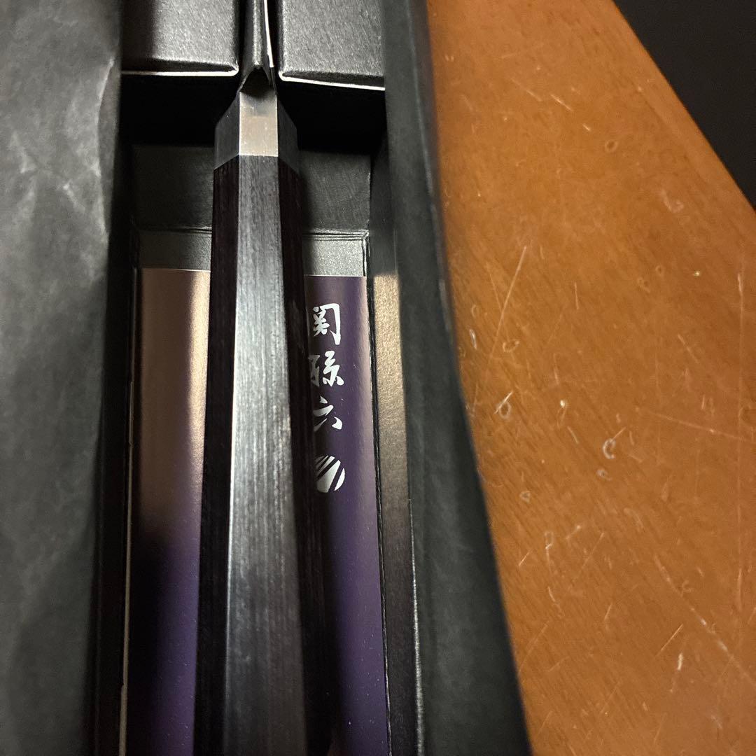 未使用　要　(定価27500円)貝印 ケース付き 刃渡195mm