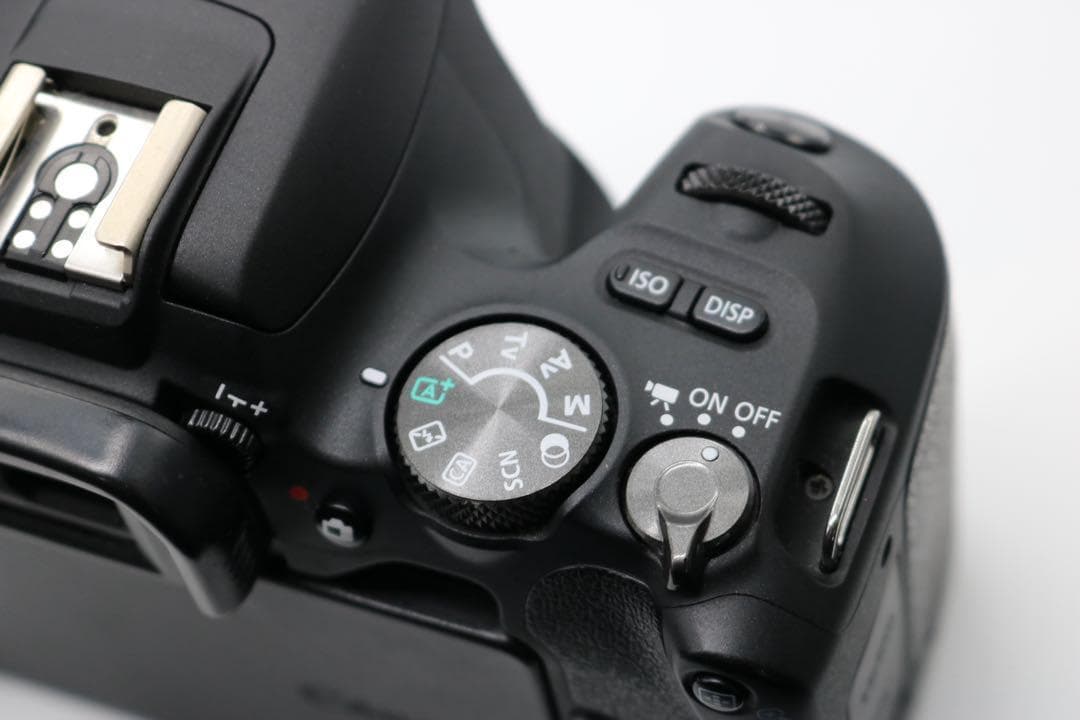 超美品 【Canon EOS Kiss X9 ダブルレンズ】 Wi-Fi搭載