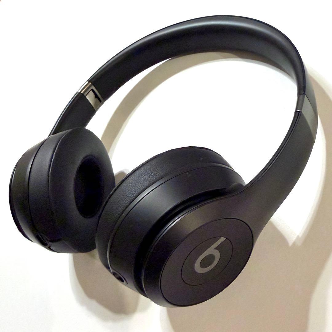 Beats solo 4 ブラック