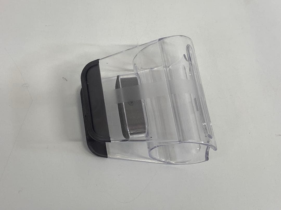 Dyson ダイソン SV18 掃除機（自立式充電ドックスタンド付）