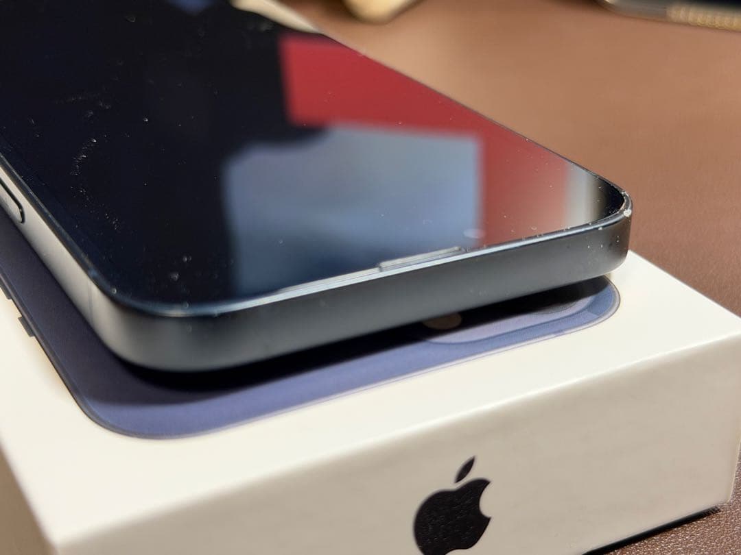 Apple iPhone13 128GB SIMロックなし