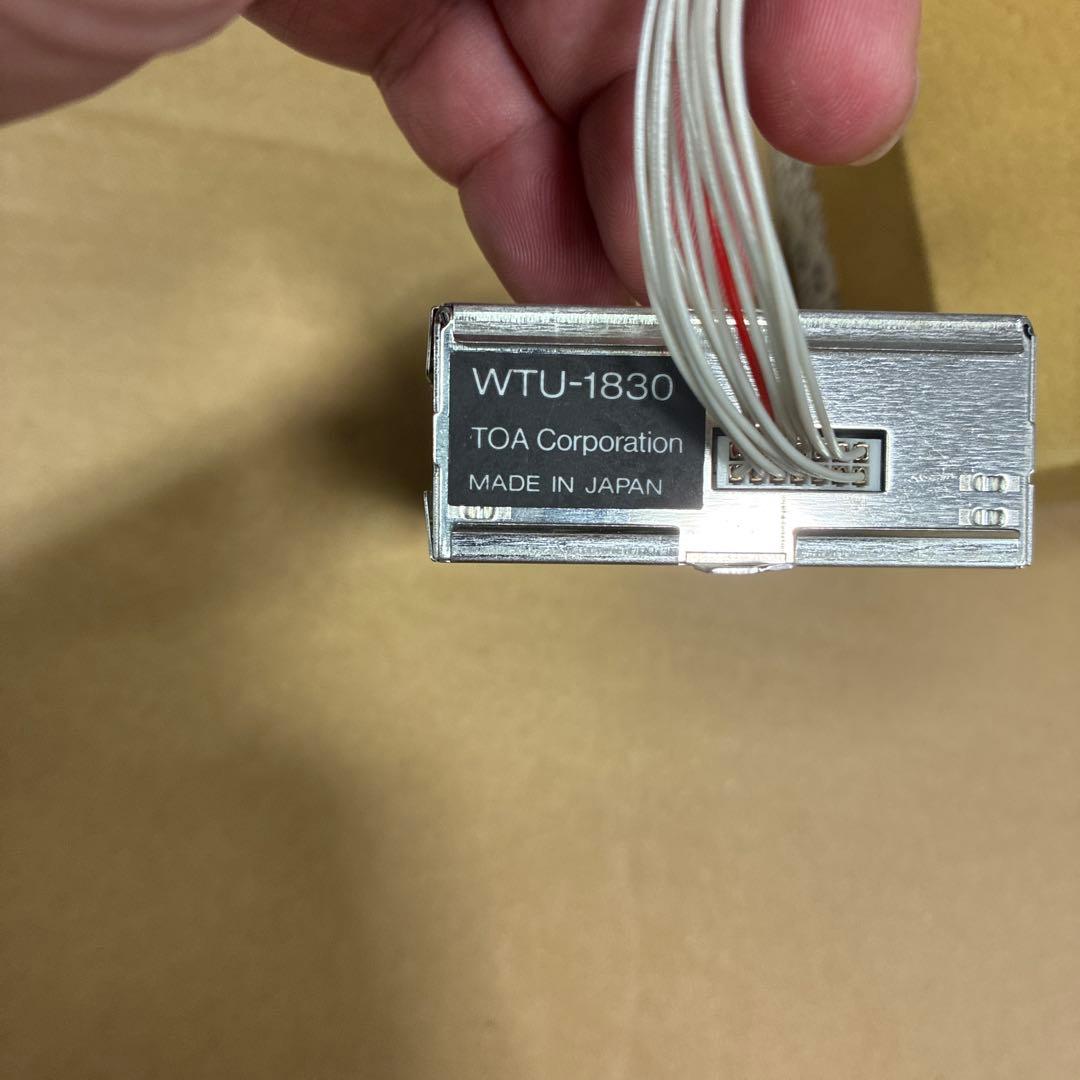 ワイヤレスチューナーユニット　WTU-1830