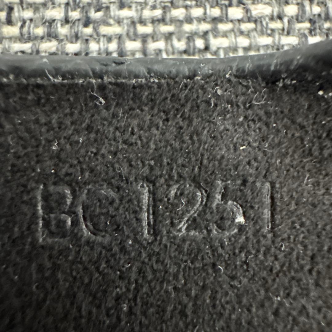 正直塗装 ★Louis Vuitton ケース12/12 Pro モノグ