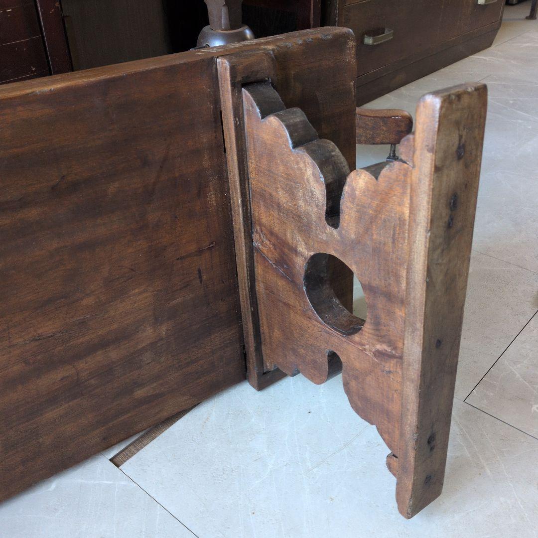 ブロカント古道具アンティーク重厚な経机 天板厚　5センチ　ローテーブル