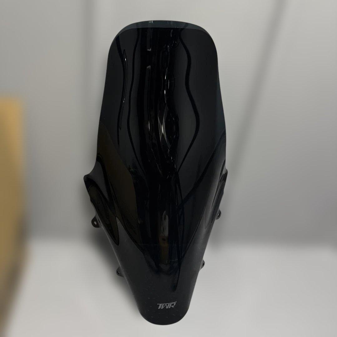 TWR製 2025年式 PCX ロングスクリーン (スモーク)