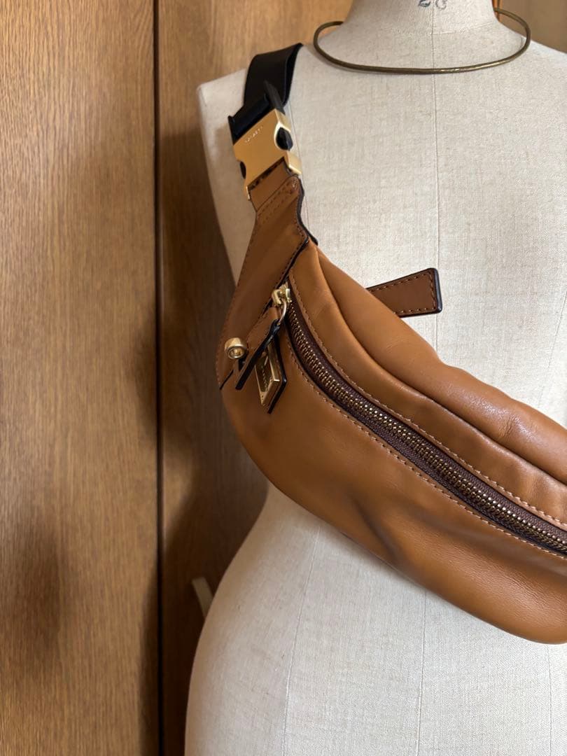 オルセット　ボディバック　レザー　美品　plage ウィムガゼット