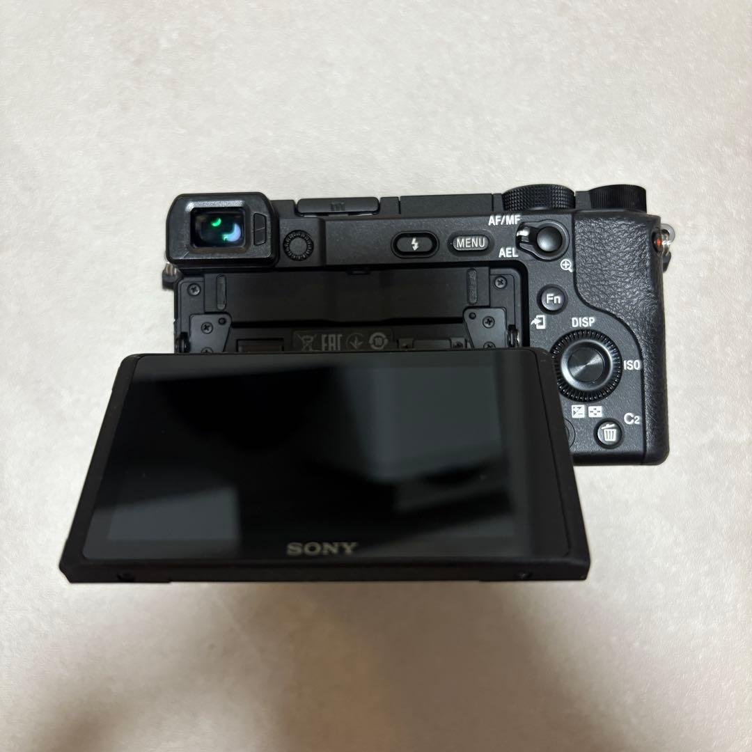 SONYα6400パワーズームレンズキット ILCE-6400L-B