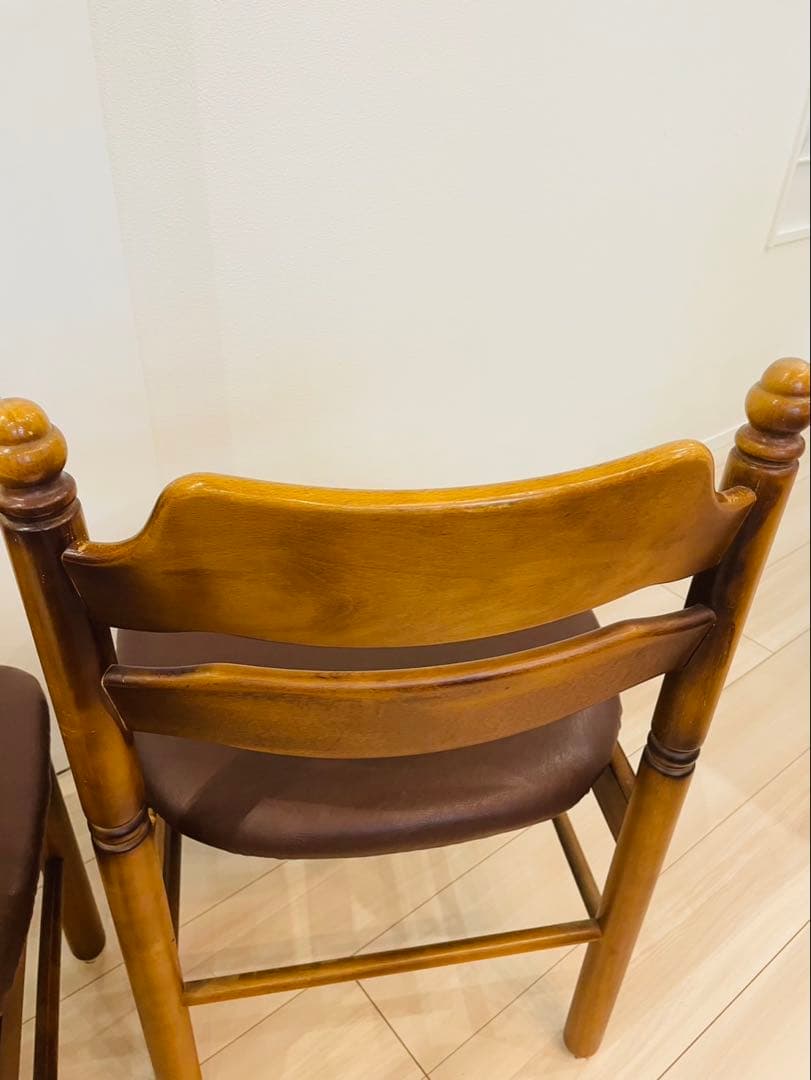 【カリモク】コロニアル　ダイニングチェア　椅子　2脚セット