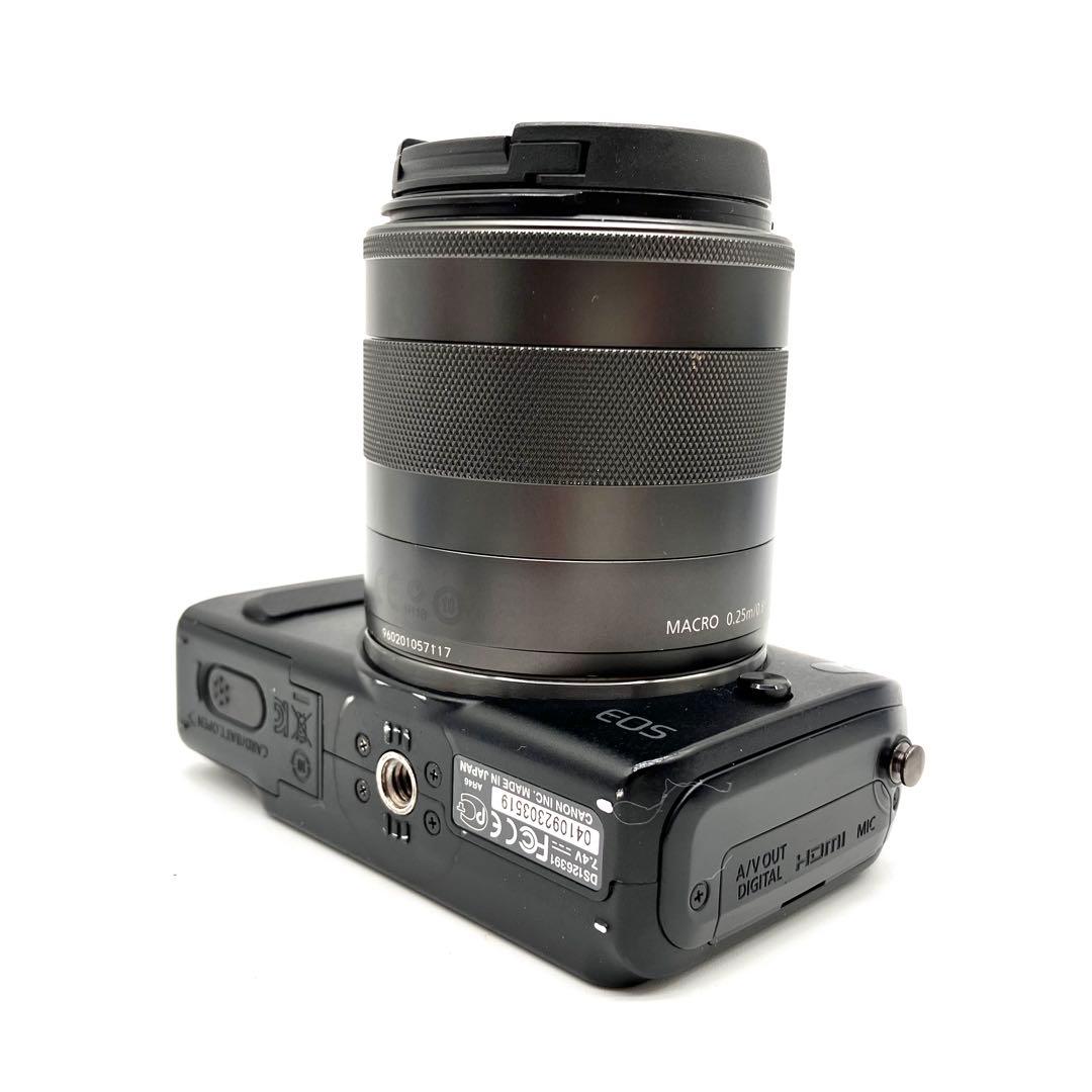 Canon EOS M ブラック　18-55mmSTMレンズキット