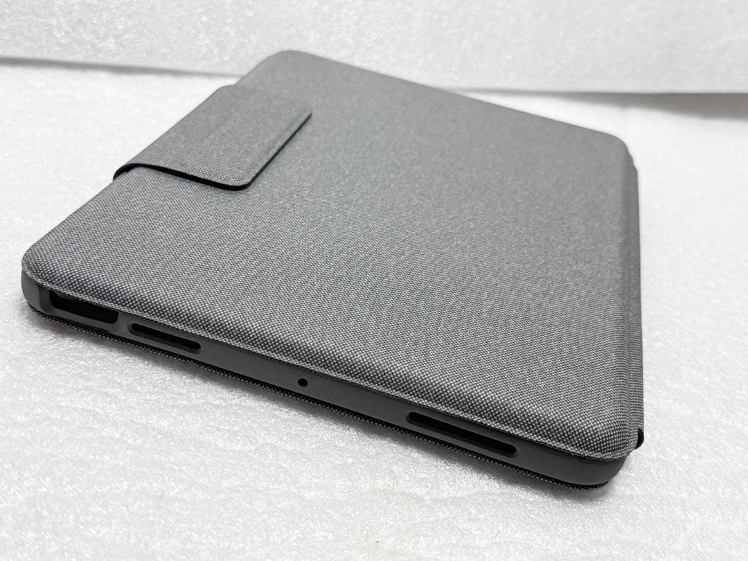 極美品　logicool FOLIO TOUCH iPad Pro 11インチ用