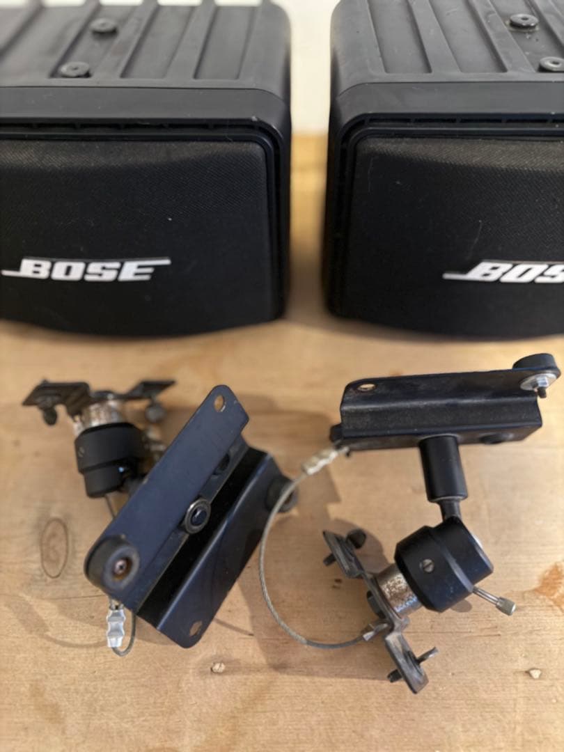 BOSE 111AD スピーカーペア（ブラケット・マニュアル付き）