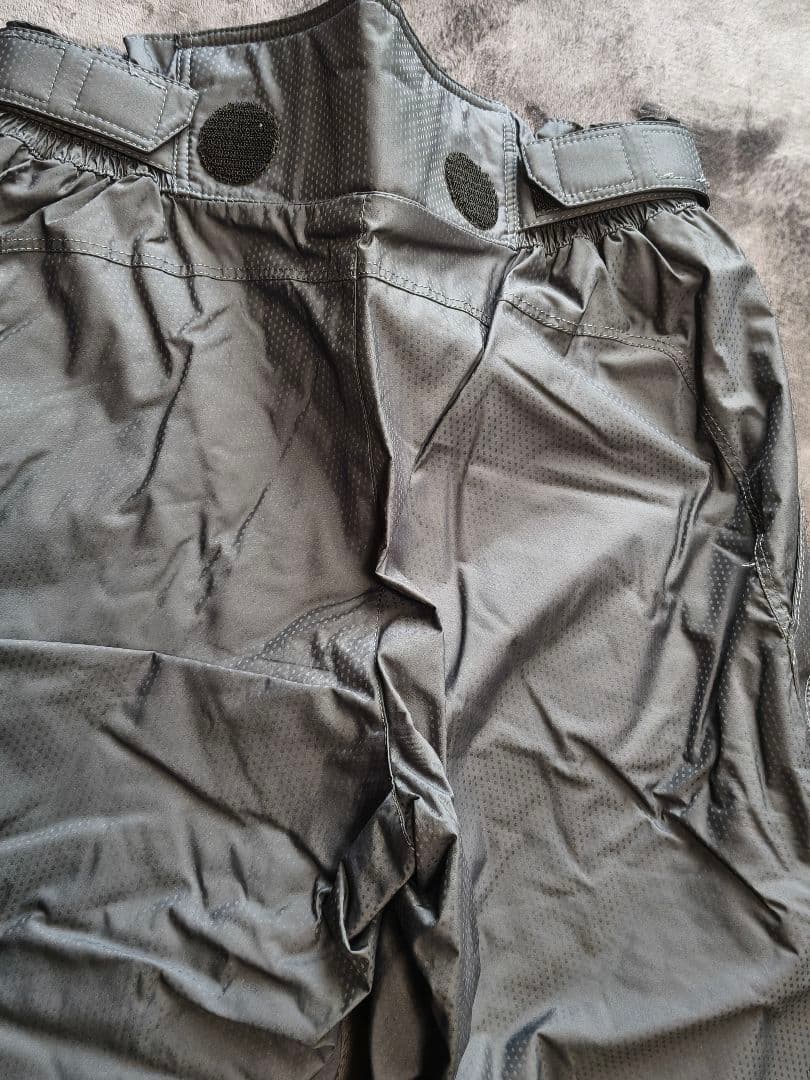 MIZUNO スキー・ボードウェアセット（ブレスサーモ）使用２回【送料無料】