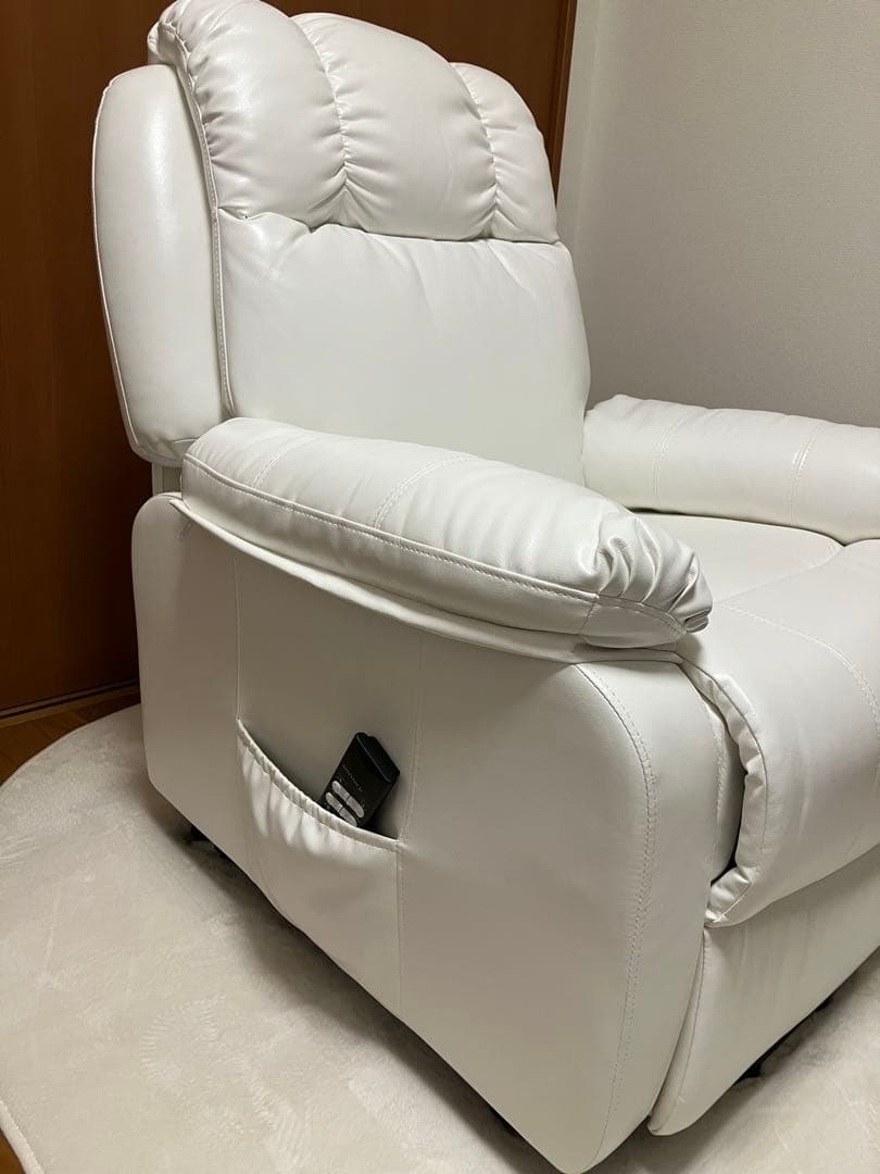 電動リクライニングソファ　SHIFFON Jr. マツエク　ネイル　エステ