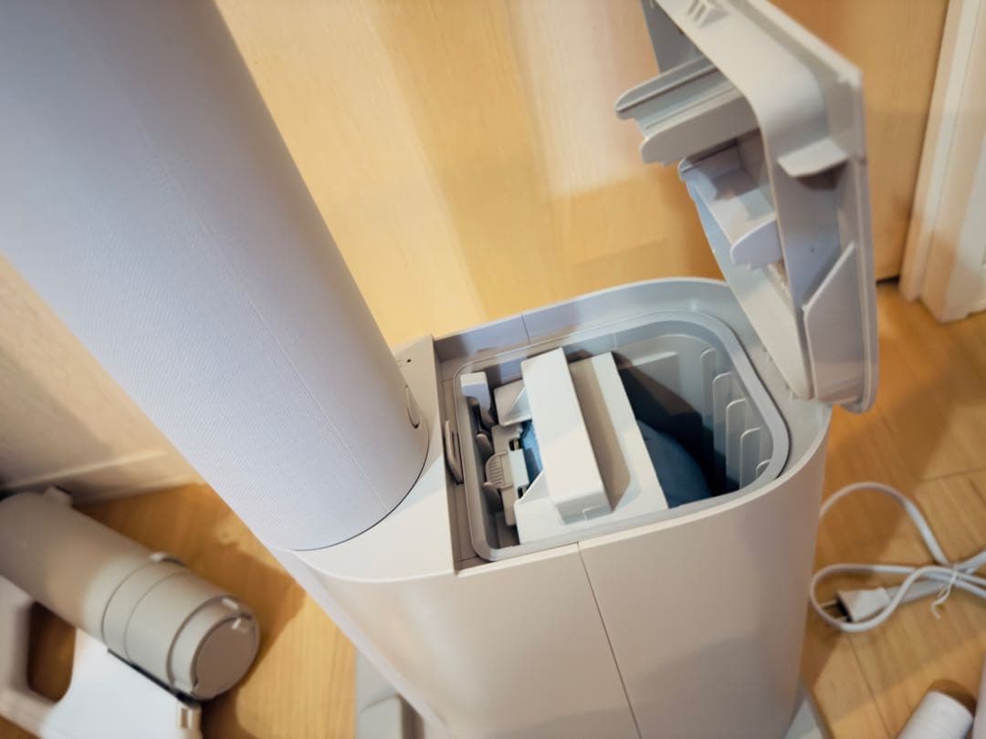 定価9万】パナソニックコードレススティック掃除機 MC-NX810KM-W