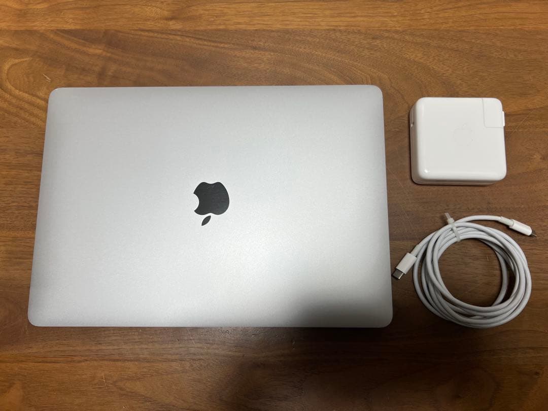 美品&高性能❗️MacBook Pro 2020 M1 16GB&512GB