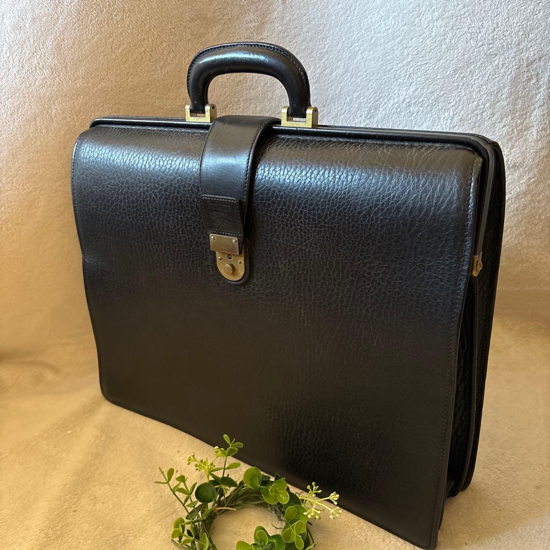 レア✨BURBERRY ダレスバッグ ブラック レザー シボ革 ビジネスバッグ