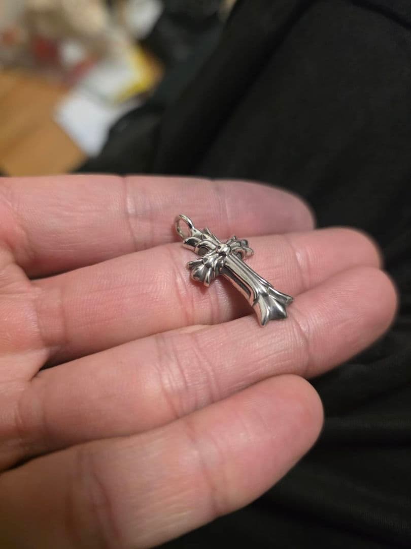 クロムハーツ　ダブルクロス　チャーム