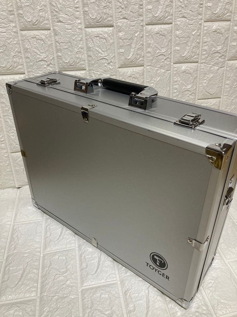 TOYGER CEO Storage アルミ製 アタッシュ ケース (シルバー)