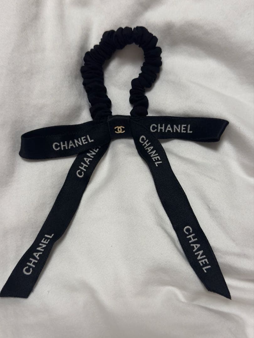 CHANEL ｜ボウタイ　シュシュ