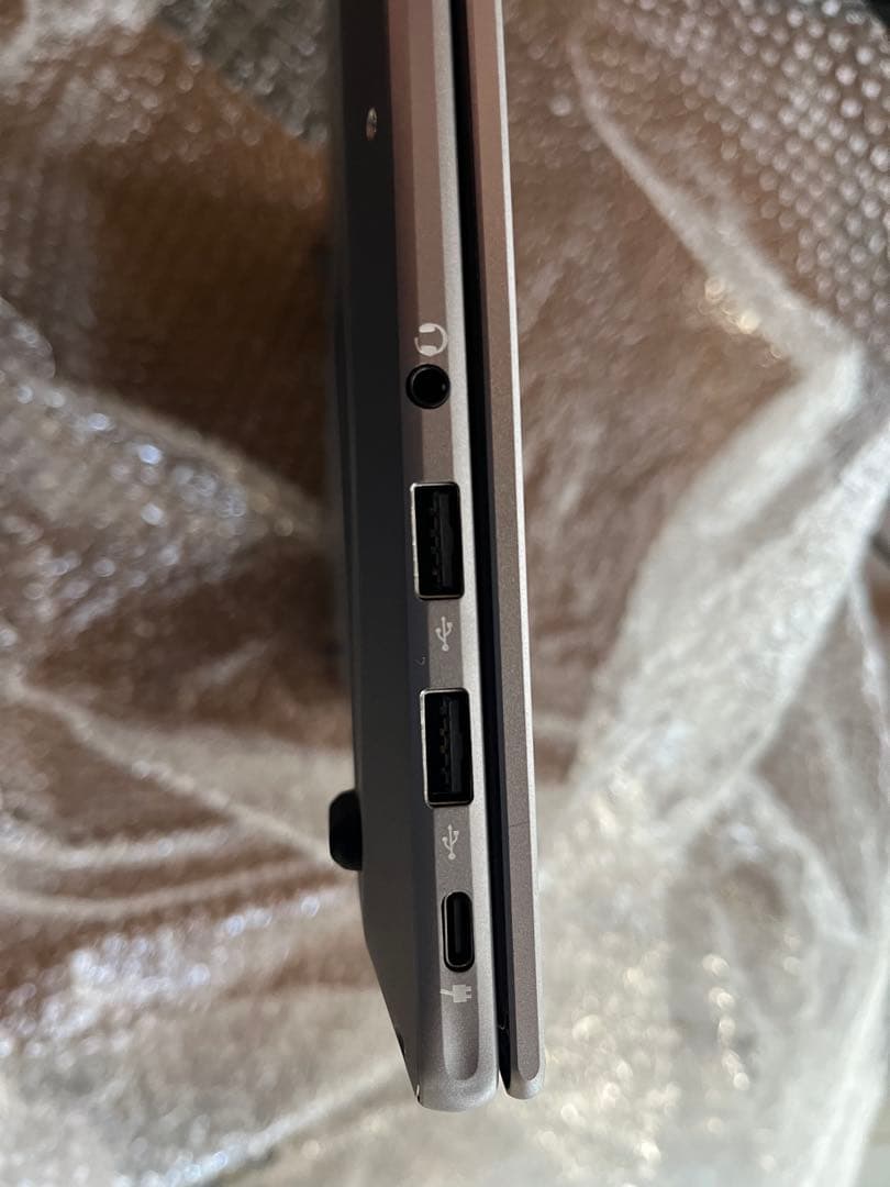 【美品】Corei9/32GB/SSD2TB/Office2019/15.6