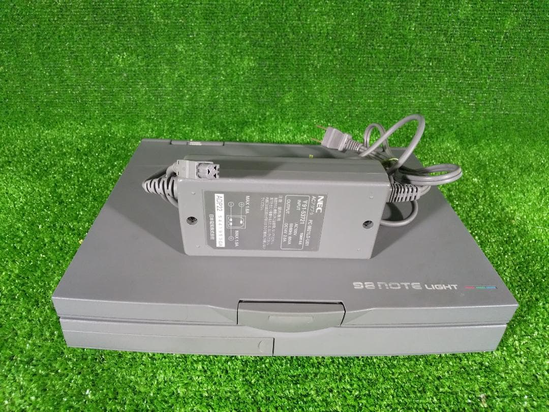 PC-9821Lt／Win95＋EOsys／液晶張替／ AC付