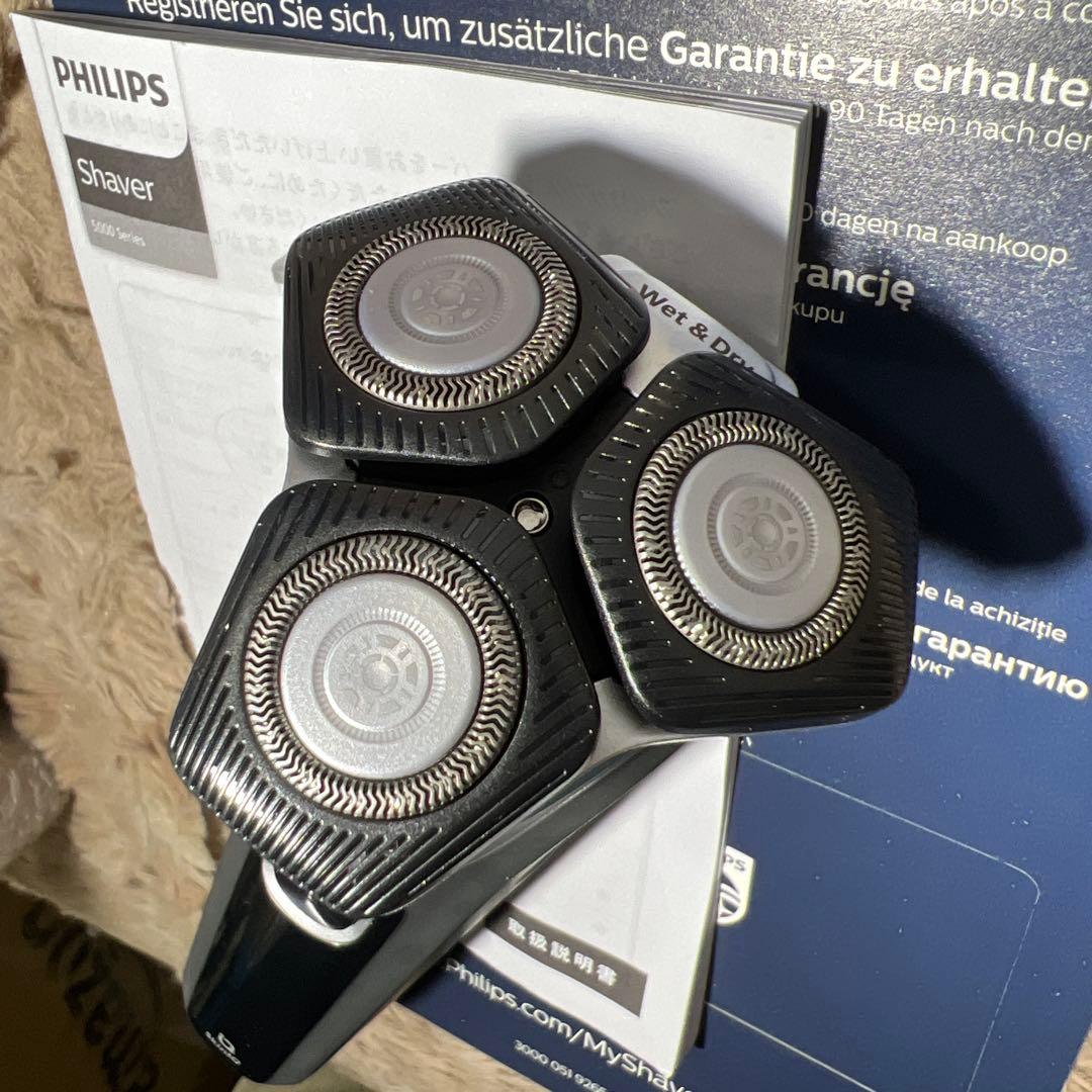 フィリップス 電動シェーバー　S5882/60