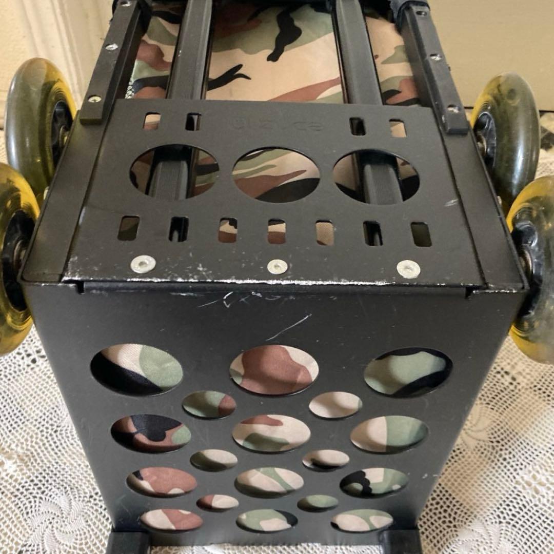 ズーカZUCA 座れるキャリーバッグ カモフラージュ柄 キャリーカート 35L