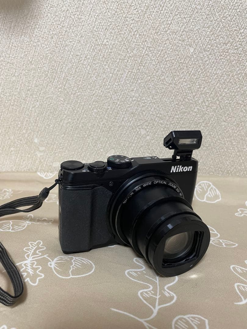 Nikon COOLPIX S9900 デジカメ