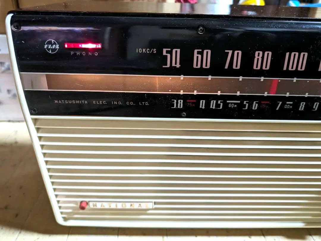 美品レトロ真空管ラジオアイ付　家族団らん　Bluetooth付　EA-670