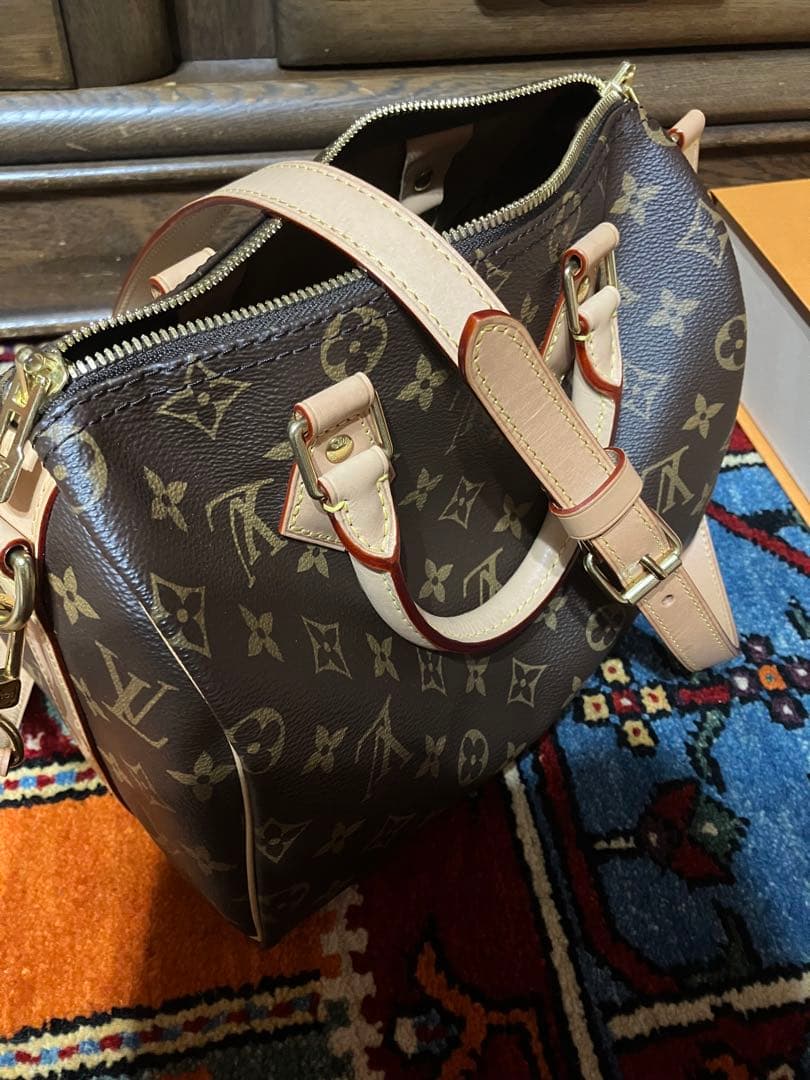 LOUIS VUITTON ルイヴィトン　スピーディー・25